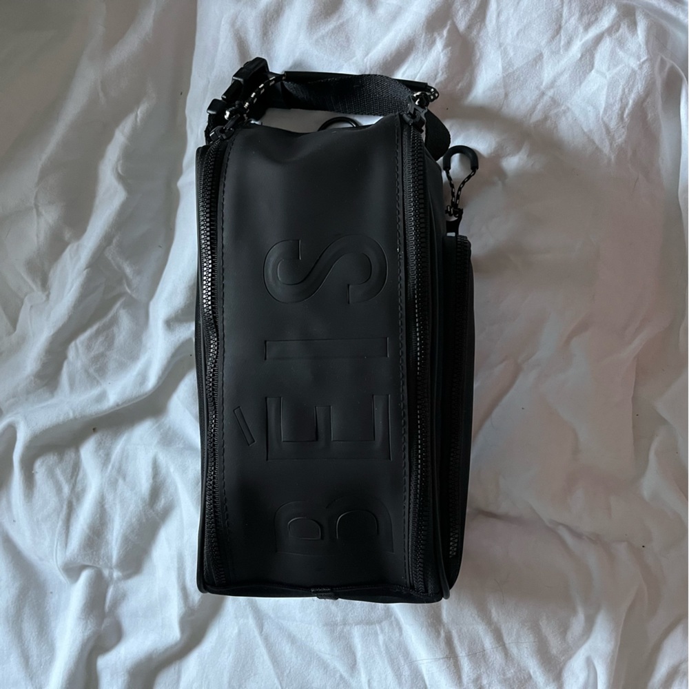 Beis shower caddy